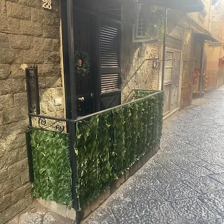 Appartement The Nest Of Via Toledo à Naples Extérieur photo